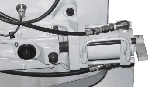 Pásová pila PMS 330/460 AD - Hydraulické napínanie pílového pásu